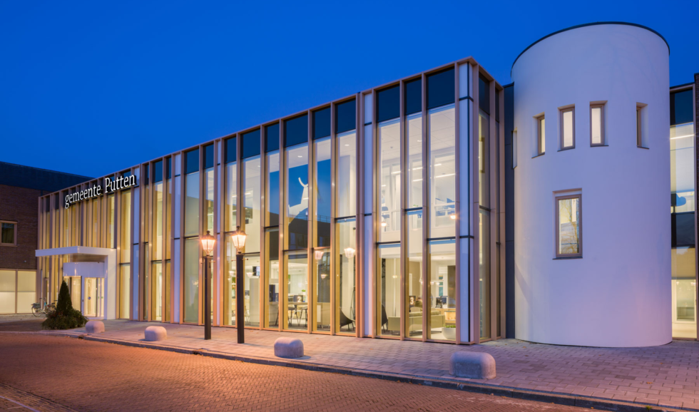 Gemeentehuis - Woodteq