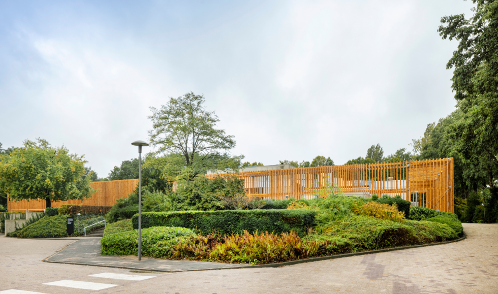 Pergola Uitvaartcentrum Zaandstad - Woodteq